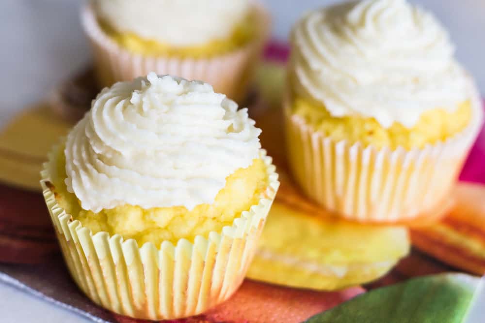 Keto Champagne Cupcakes The Hungry Elephant